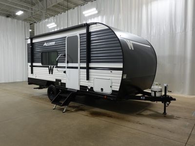 2026 WINNEBAGO 15RB — front three-quarter view