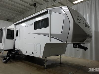 2026 ALLIANCE 32RLS — front three-quarter view