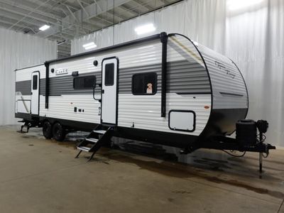 2026 OPEN RANGE 32DSB — front three-quarter view