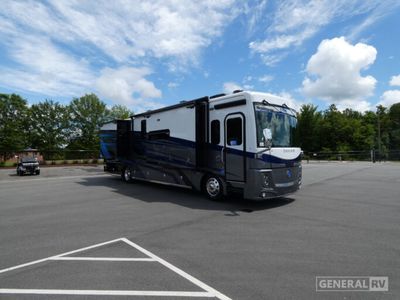 2026 HOLIDAY RAMBLER 38N — front three-quarter view