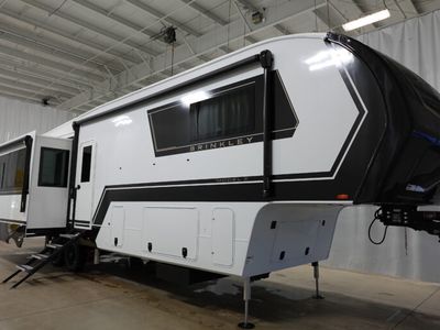 2026 BRINKLEY 3600 — front three-quarter view