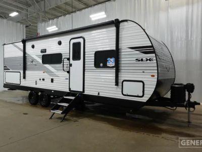 2026 JAYCO 261BHS — front three-quarter view