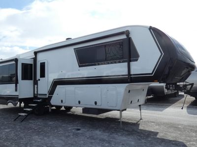 2026 BRINKLEY 3600 — front three-quarter view