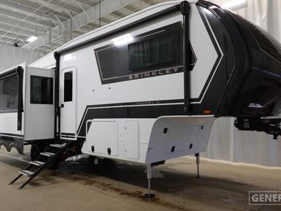 2026 BRINKLEY 2900 — front three-quarter view