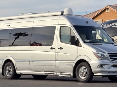 2016 AIRSTREAM Grand Tour EXT Twin — front three-quarter view