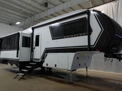 2026 BRINKLEY 2900 — front three-quarter view