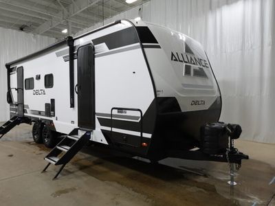2026 ALLIANCE 252RL — front three-quarter view