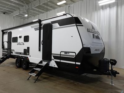 2026 ALLIANCE 252RL — front three-quarter view