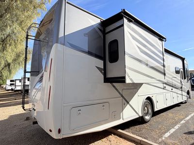 2025 Thor Motor Coach Windsport - Photo 4