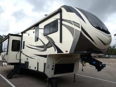 2019 GRAND DESIGN 2930RL — front three-quarter view