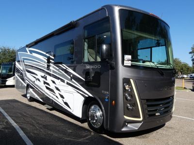 2024 THOR BB35 — front three-quarter view