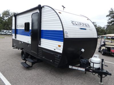 2024 Coachmen 17CBH — front three-quarter view