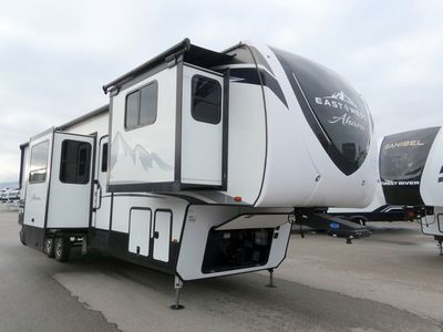 2023 East to West 380FL — front three-quarter view