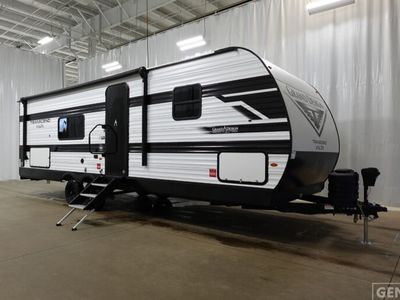 2026 GRAND DESIGN 26BHX — front three-quarter view
