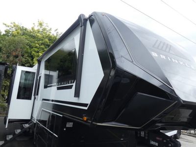 2024 BRINKLEY 4000 — front three-quarter view