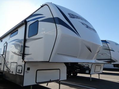 2017 KZ 3214DK — front three-quarter view
