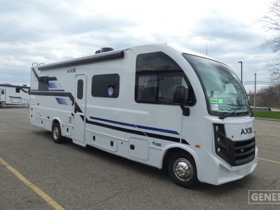 2026 THOR 28.1 — front three-quarter view
