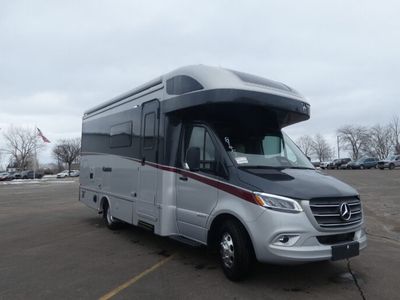 2026 WINNEBAGO 24D — front three-quarter view
