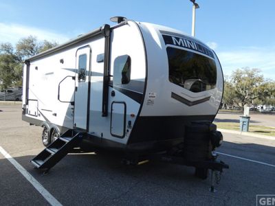 2023 FOREST RIVER 2506S — front three-quarter view