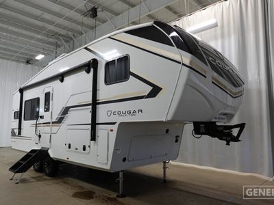 2026 KEYSTONE 23MLE — front three-quarter view