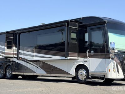 2017 WINNEBAGO 42QD — front three-quarter view