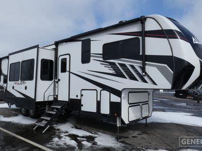 2023 ALLIANCE 36V11 — front three-quarter view