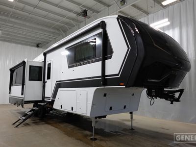 2026 BRINKLEY 3100 — front three-quarter view