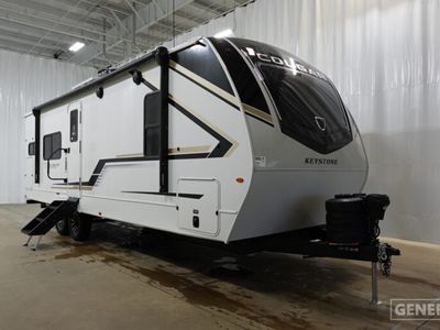 2026 KEYSTONE 25MLE — front three-quarter view