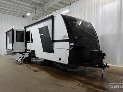 2026 BRINKLEY 280 — front three-quarter view