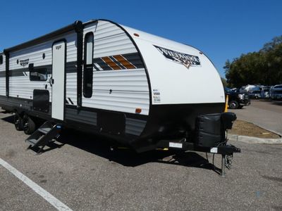 2022 FOREST RIVER 28VBXL — front three-quarter view