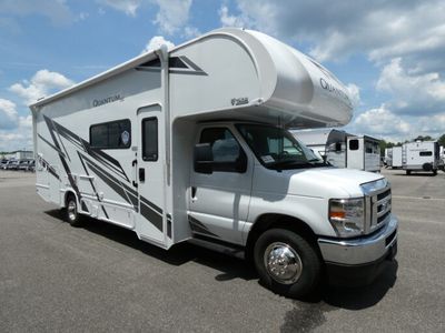 2025 THOR SL27 — front three-quarter view
