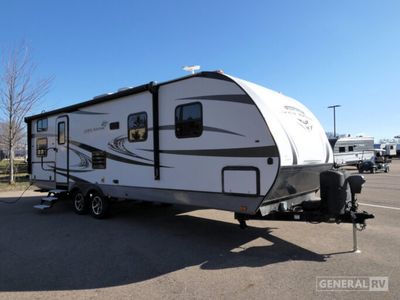 2018 Highland Ridge 2802BH — front three-quarter view