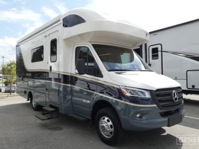 2027 WINNEBAGO 24D — front three-quarter view