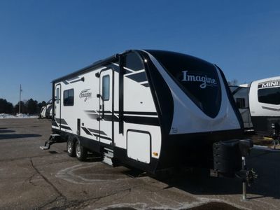 2019 GRAND DESIGN 2250RK — front three-quarter view