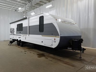 2026 FOREST RIVER 26ICE — front three-quarter view