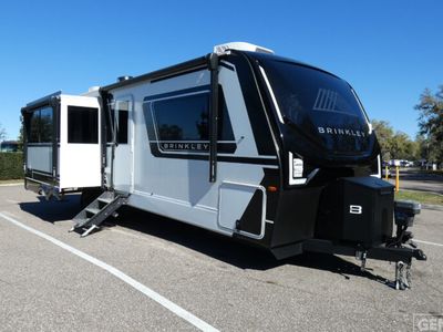 2024 BRINKLEY RV 295 — front three-quarter view