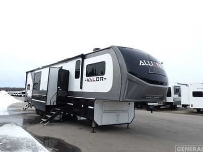 2024 ALLIANCE 44V14 — front three-quarter view