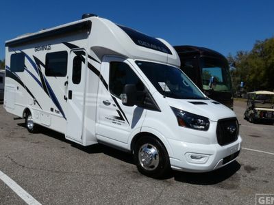 2025 THOR 24KB — front three-quarter view