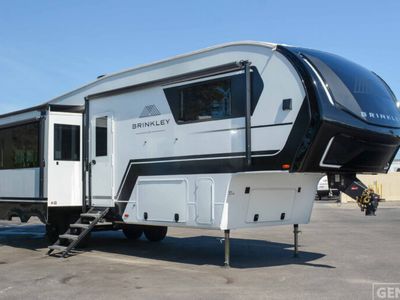 2024 BRINKLEY 3100 — front three-quarter view