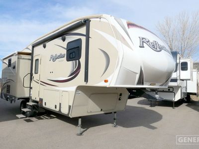 2016 GRAND DESIGN 29RS — front three-quarter view