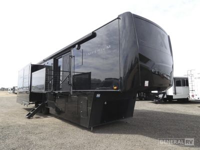 2027 AXIOM I3800 — front three-quarter view