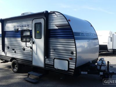 2022 PRIME TIME RV 16BH — front three-quarter view