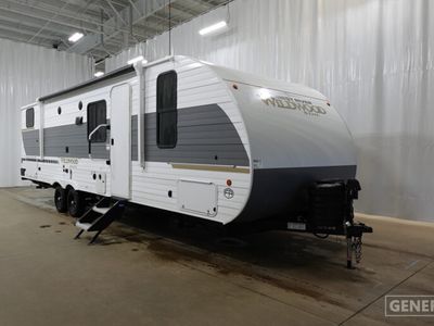 2026 FOREST RIVER 273QBXL — front three-quarter view