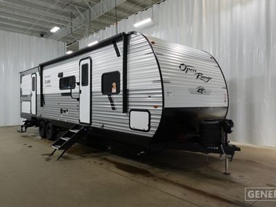 2027 OPEN RANGE 32DSB — front three-quarter view