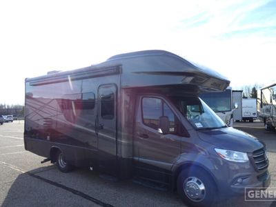 2023 JAYCO 24RP — front three-quarter view