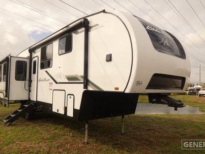 2024 Heartland 3100RL — front three-quarter view