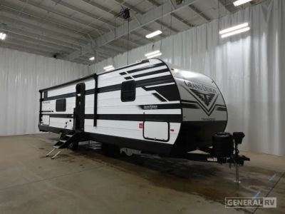2026 GRAND DESIGN 295QBT — front three-quarter view