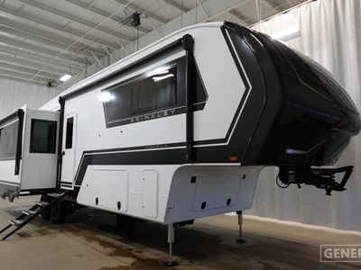2026 BRINKLEY 3200 — front three-quarter view
