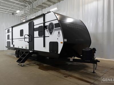 2026 KEYSTONE 284QBC — front three-quarter view