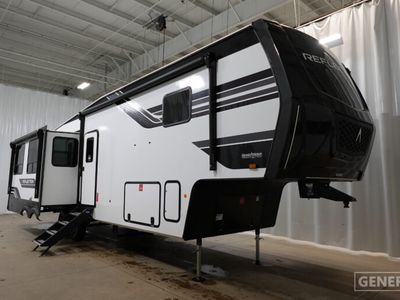 2026 GRAND DESIGN 337RLS — front three-quarter view